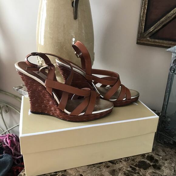 Michael Kors Sandals - Picture 1 of 5